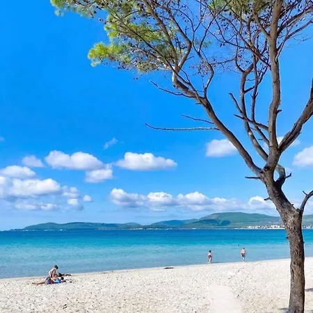 Maresole Con 3 Bagni Privati Alghero